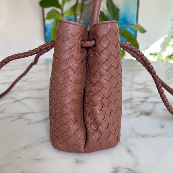 QUINCE Italian Leather Handwoven Mini Satchel Cognac Top Handle Shoulder Bag - Picture 3 of 16